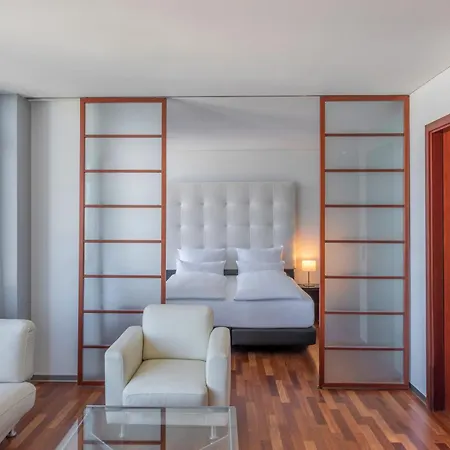 Innside By Melia Frankfurt Eurotheum 酒店 美因河畔法兰克福