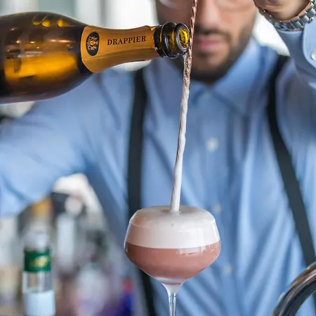 酒店 Innside By Melia Frankfurt Eurotheum 4*