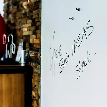 Innside By Melia Frankfurt Eurotheum فرانكفورت