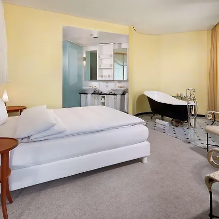 Innside By Melia Frankfurt Eurotheum فندق فرانكفورت