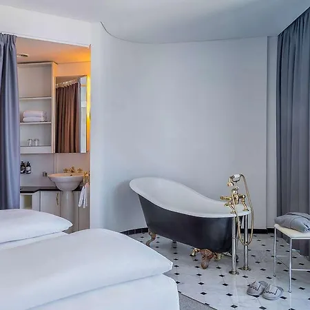 Innside By Melia Frankfurt Eurotheum Hotell