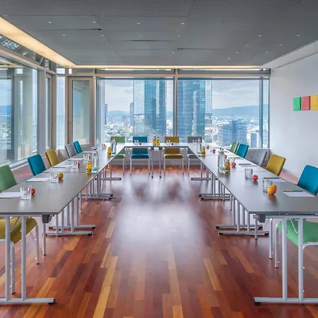 Innside By Melia Frankfurt Eurotheum ホテル フランクフルト