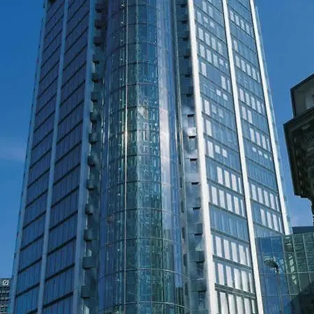 فندق Innside By Melia Frankfurt Eurotheum فرانكفورت