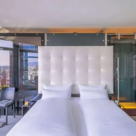 Отель Innside By Melia Frankfurt Eurotheum