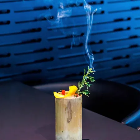 Innside By Melia Frankfurt Eurotheum Отель Франкфурт-на-Майне