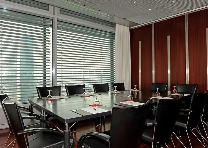 Innside By Melia Frankfurt Eurotheum Hotel 4*