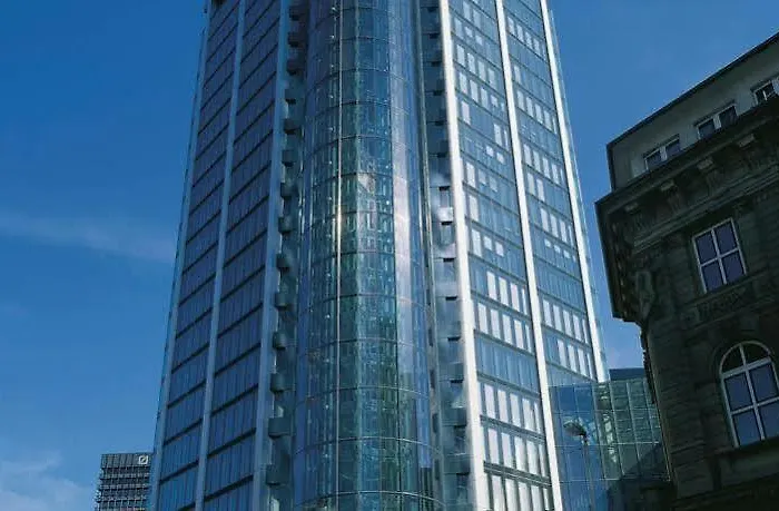 Отель Innside By Melia Frankfurt Eurotheum Франкфурт-на-Майне